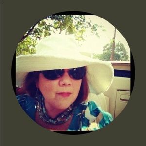 Meet your Posher, Jenny